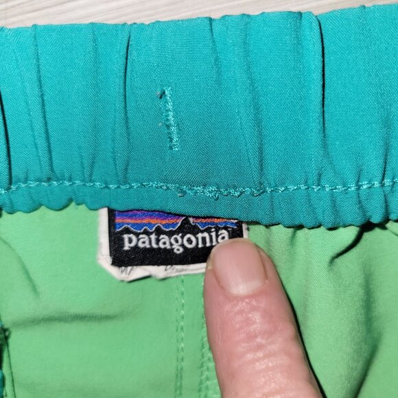 Patagonia Womens XS Athletic Shorts Green W/ Teal Accents Elastic Waist Pockets - Picture 3 of 5